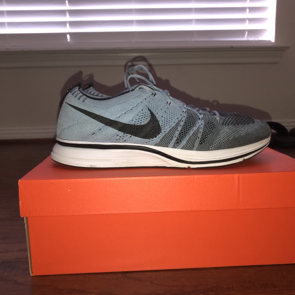 Nike Flyknit trainer cirrus blue 11